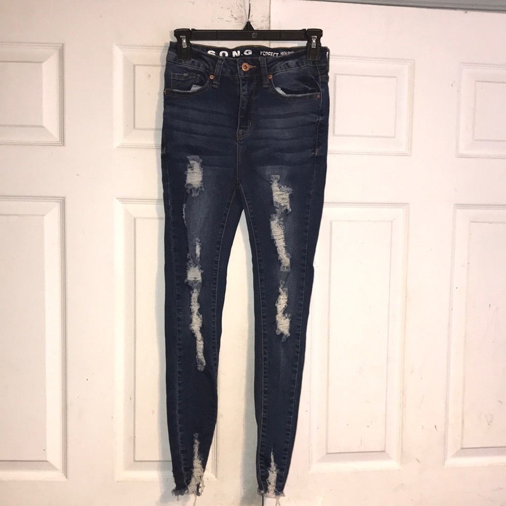 Juniors Distressed Skinny Jean Leggings